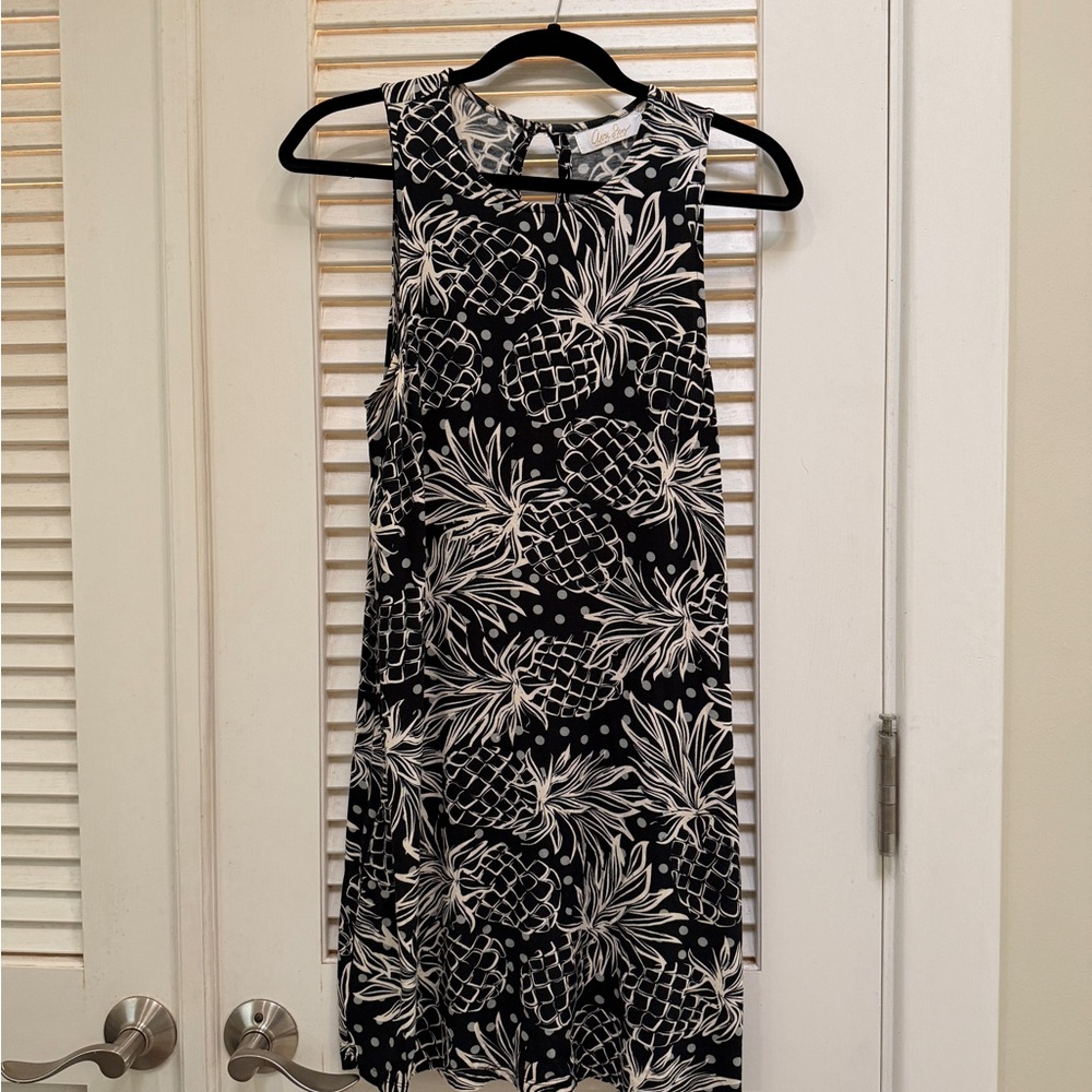 Ava Sky Black and White Pineapple Dress